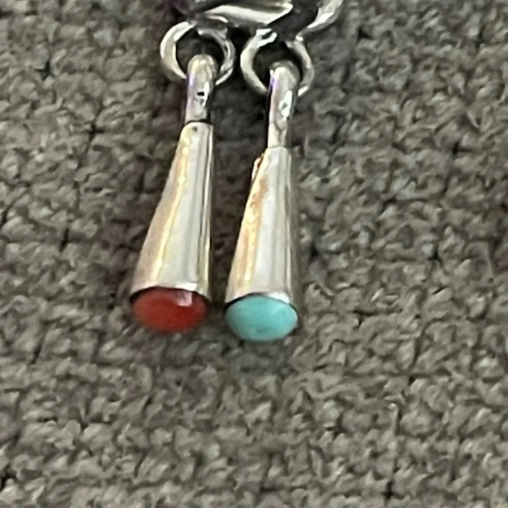 Zuni sterling silver inlaid earrings - Picture 7 of 8